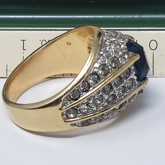 14K GE blue & clear crystal dome ring - Picture 7 of 10